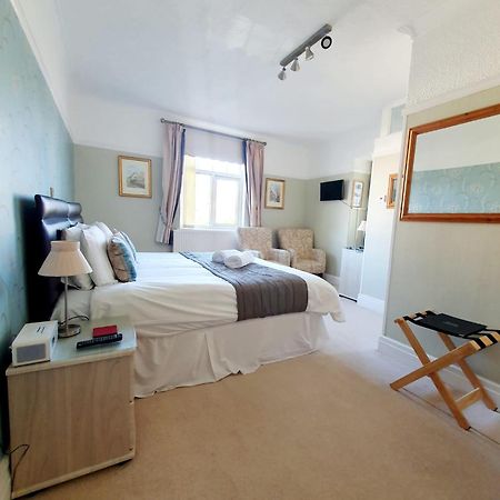 Cleave Court Guest House Llandudno Ngoại thất bức ảnh