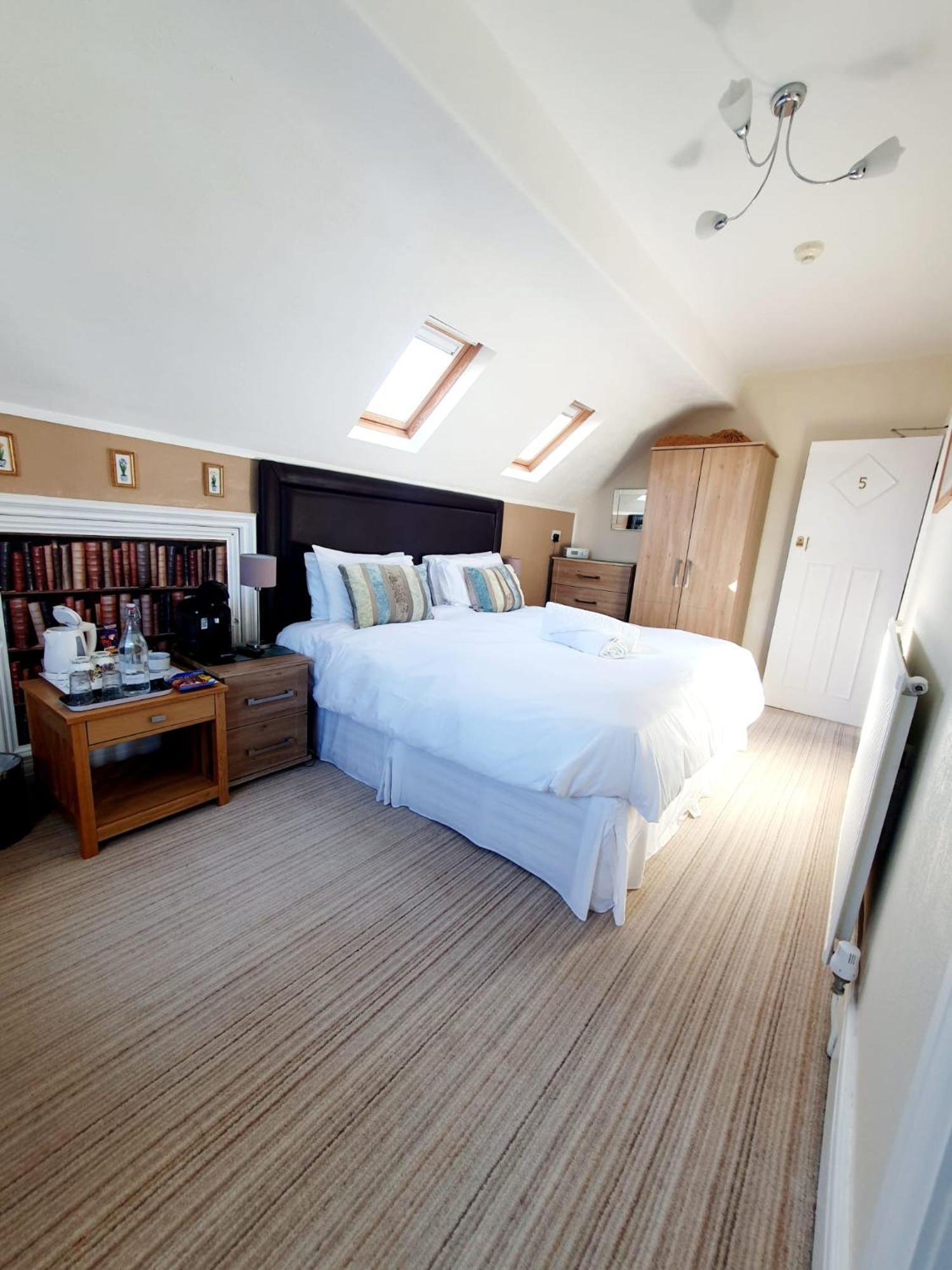 Cleave Court Guest House Llandudno Ngoại thất bức ảnh